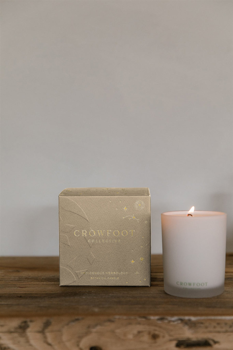 Cedarwood &amp; Myrrh candle with holiday box
